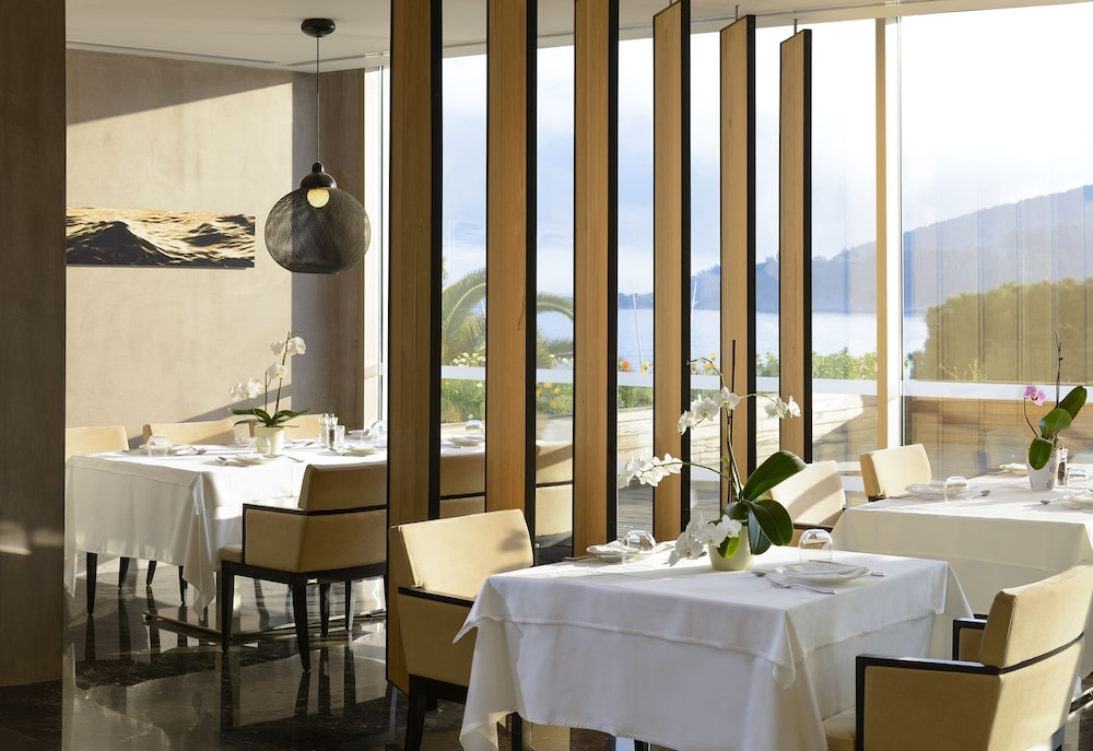 Restaurant-cafeteria