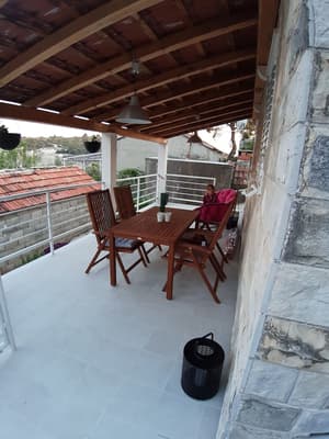 thumbnail: Terrace/patio