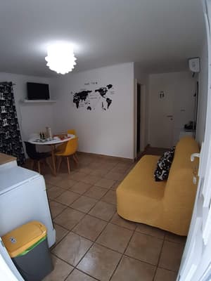 thumbnail: Living room