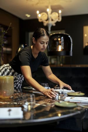 thumbnail: Dining