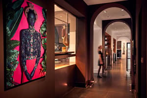 thumbnail: Interior entrance