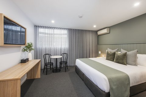 Olive King Room