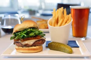 thumbnail: Restaurant