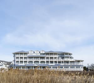thumbnail: Exterior
