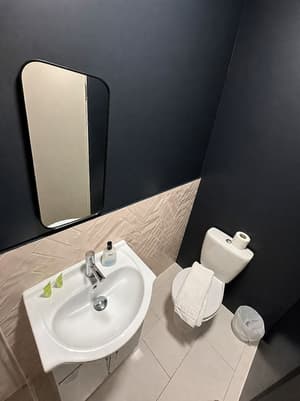 thumbnail: Bathroom