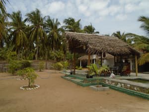 thumbnail: Exterior
