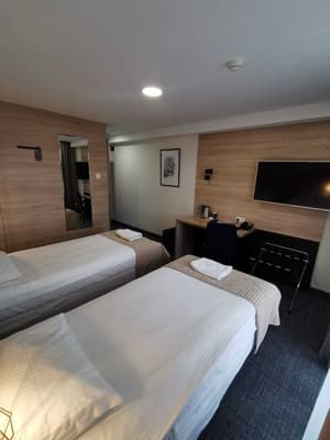 thumbnail: Room