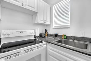 thumbnail: Private kitchen