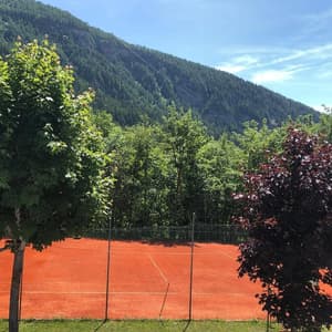 thumbnail: Sport court