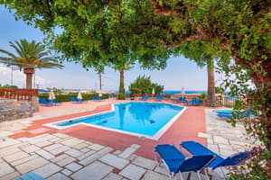 thumbnail: Outdoor pool