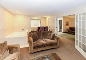 thumbnail: General view