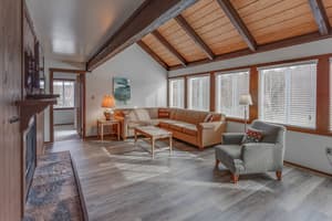 thumbnail: Living room
