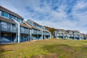 thumbnail: Exterior