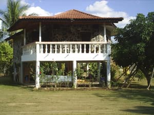 thumbnail: Exterior