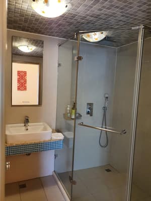 thumbnail: Bathroom