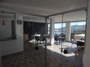 thumbnail: Breakfast area
