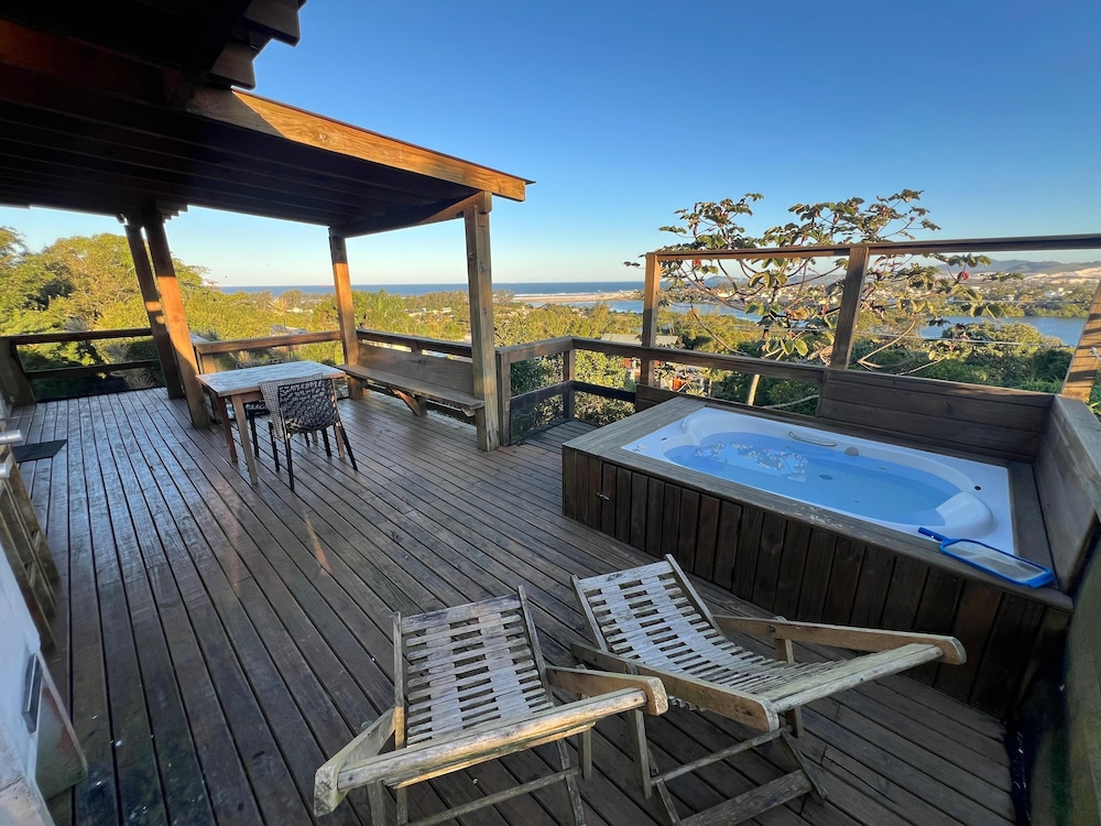 Private spa tub