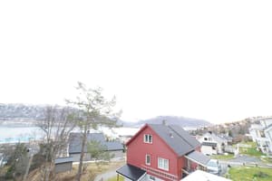 thumbnail: Garden view