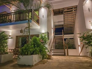 thumbnail: Front of property