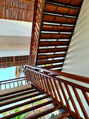 thumbnail: Staircase