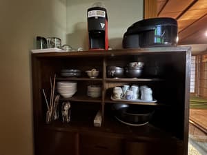 thumbnail: In-room dining