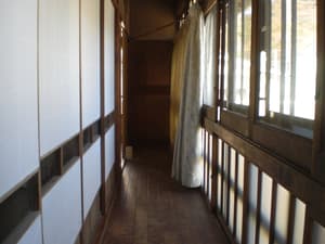 thumbnail: Interior