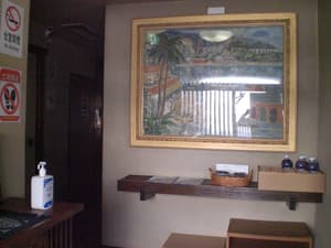 thumbnail: Interior entrance