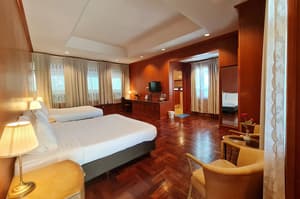 thumbnail: Room