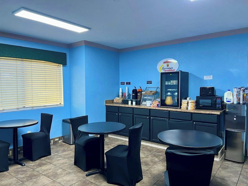 Restaurant-cafeteria