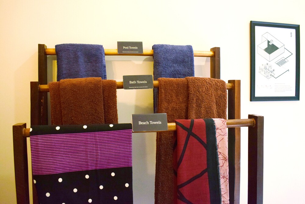 Bathroom amenities