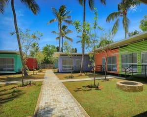 thumbnail: Property grounds