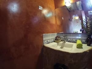 thumbnail: Bathroom sink