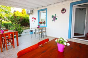 thumbnail: Porch
