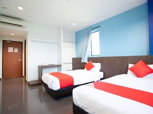 thumbnail: Room