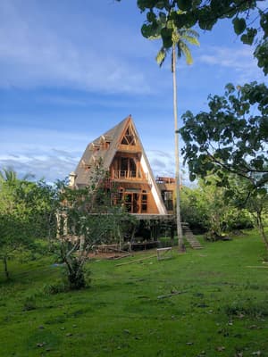 thumbnail: Front of property