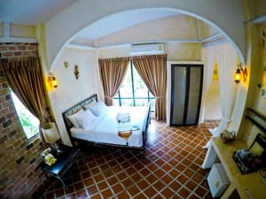 thumbnail: Room
