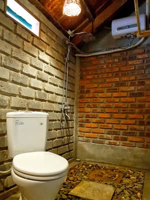 thumbnail: Bathroom
