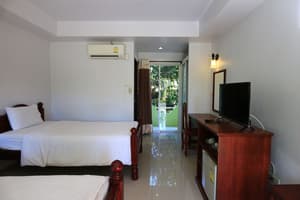 thumbnail: Room