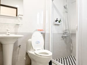 thumbnail: Bathroom