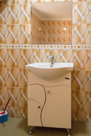 thumbnail: Bathroom sink