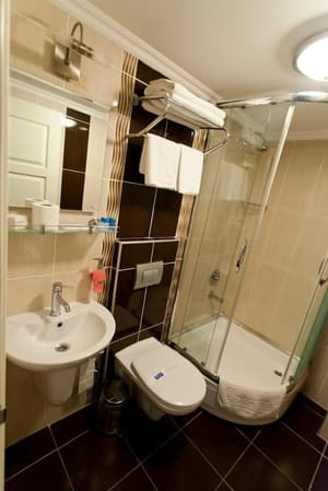 thumbnail: Bathroom