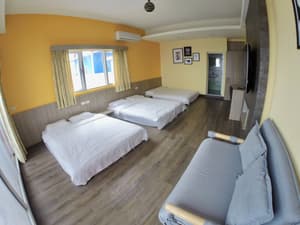 thumbnail: Room