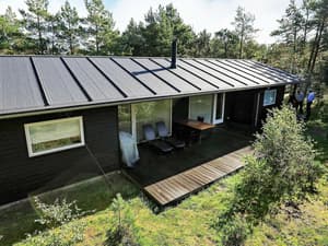 thumbnail: Exterior