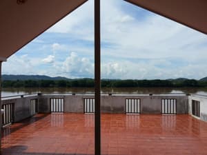 thumbnail: Terrace/patio