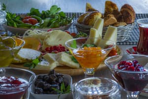 thumbnail: Food and drink