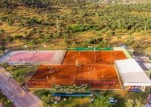 thumbnail: Tennis court
