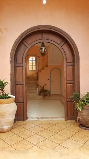 thumbnail: Property entrance