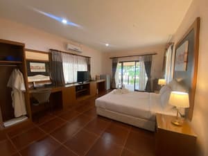 thumbnail: Room