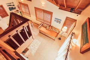 thumbnail: Interior