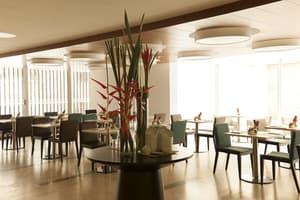 thumbnail: Breakfast area